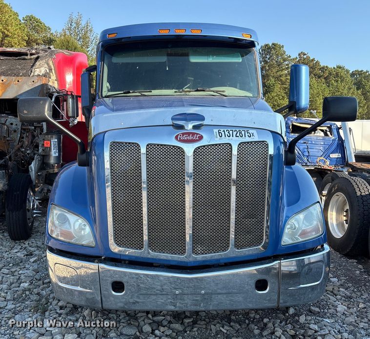 CAMIóN CAMAROTE 2018 PETERBILT