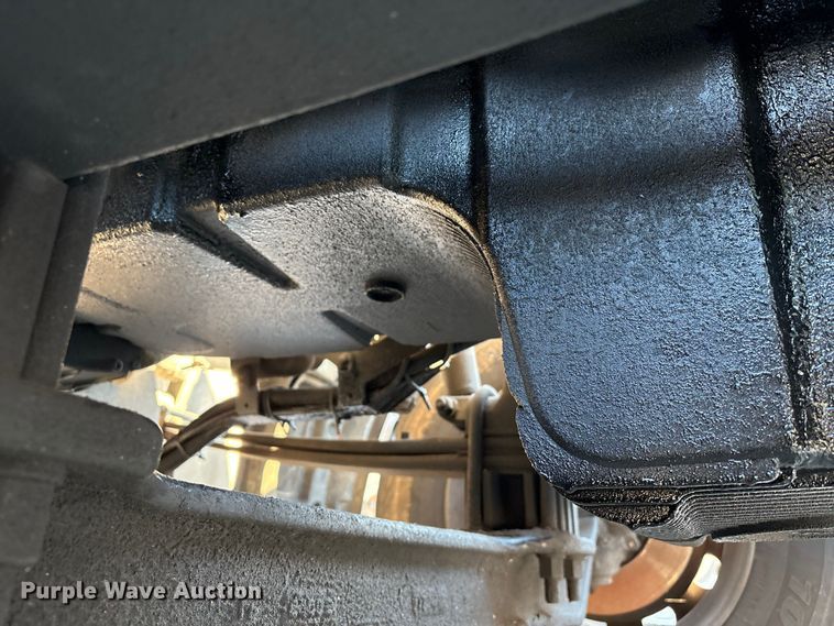 image for item YA0655 2018 Peterbilt 579 semi truck