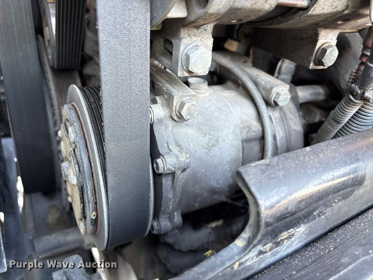 image for item YA0655 2018 Peterbilt 579 semi truck