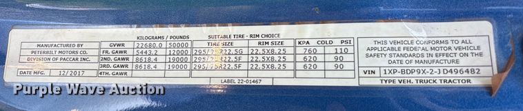 image for item YA0655 2018 Peterbilt 579 semi truck