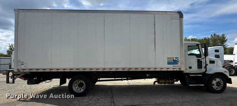 image for item YA0718 2023 Mack MD box truck