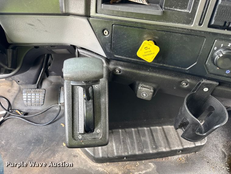 image for item YA0718 2023 Mack MD box truck