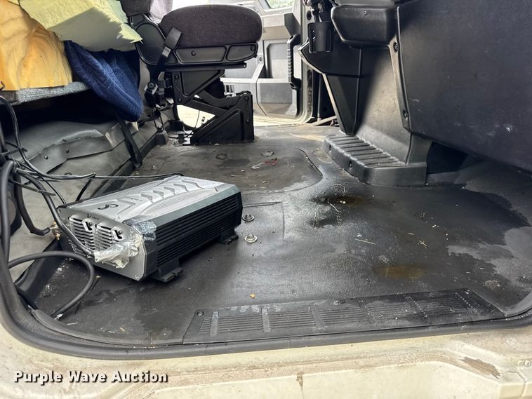 image for item YA0718 2023 Mack MD box truck