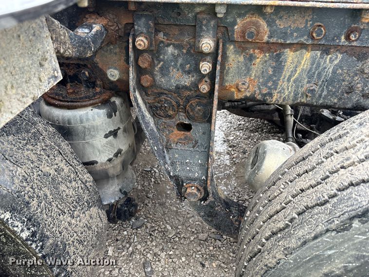 image for item YA0722 1999 Kenworth W900  semi truck