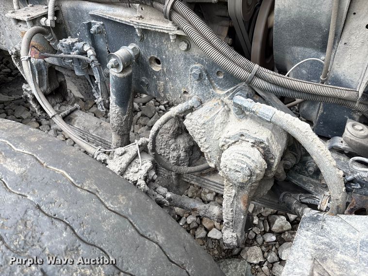 image for item YA0722 1999 Kenworth W900  semi truck