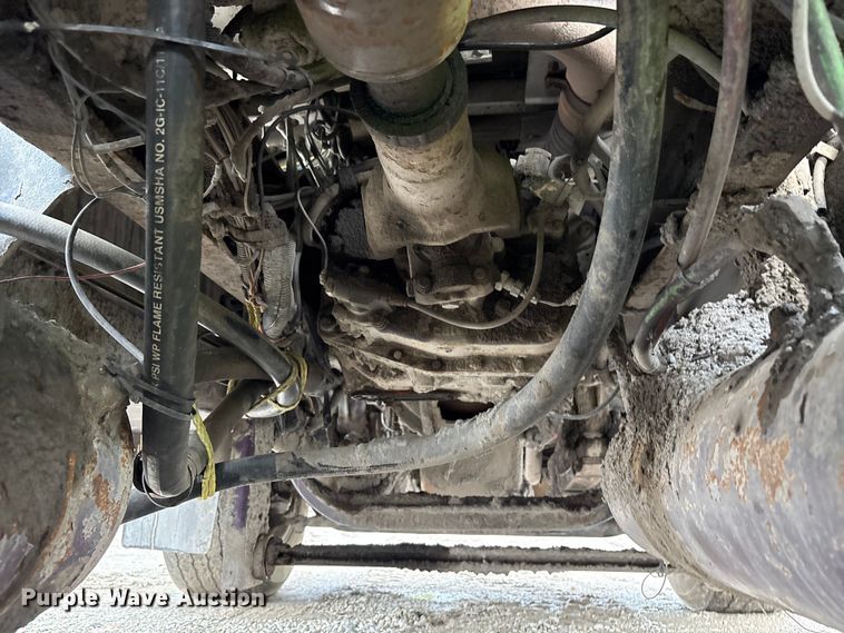 image for item YA0722 1999 Kenworth W900  semi truck