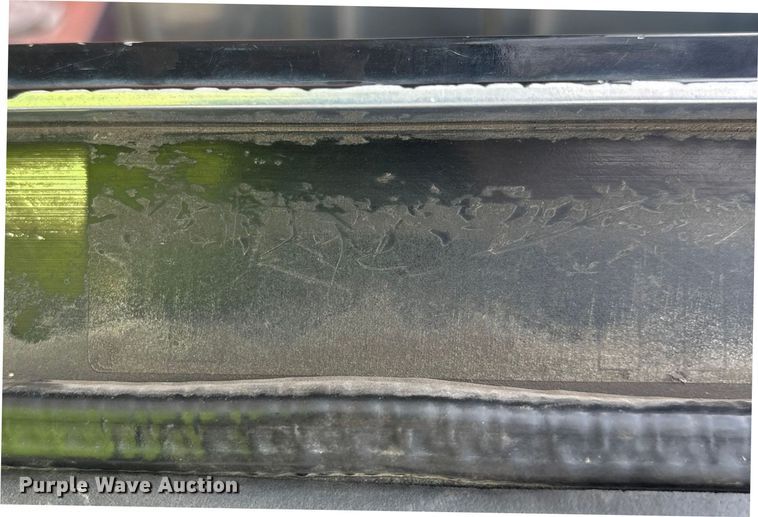 image for item YA0722 1999 Kenworth W900  semi truck