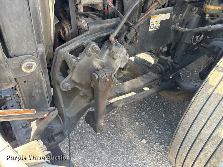 image for item YA0791 2017 Peterbilt 579 semi truck