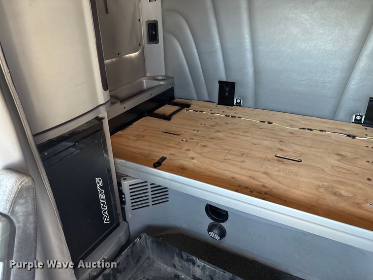 image for item YA0791 2017 Peterbilt 579 semi truck