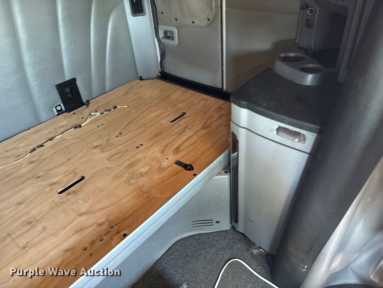 image for item YA0791 2017 Peterbilt 579 semi truck