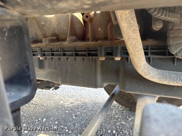 image for item YA0791 2017 Peterbilt 579 semi truck