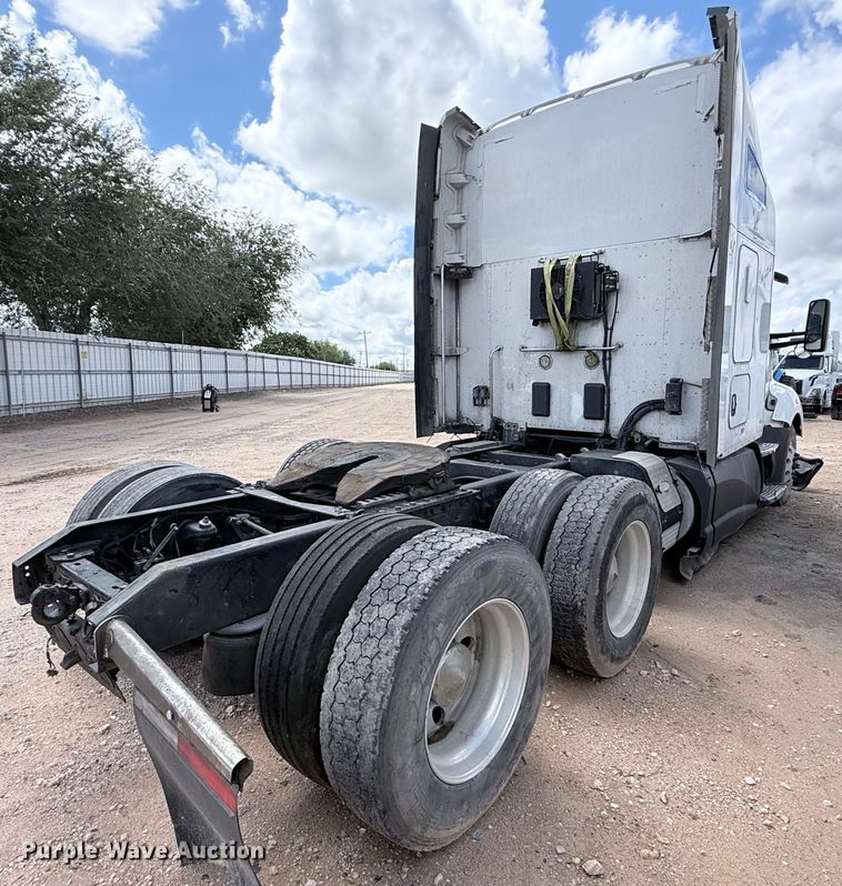 CAMIóN CAMAROTE 2016 KENWORTH