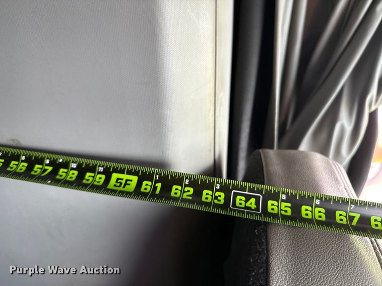 image for item YA1016 2016 Kenworth T680 semi truck