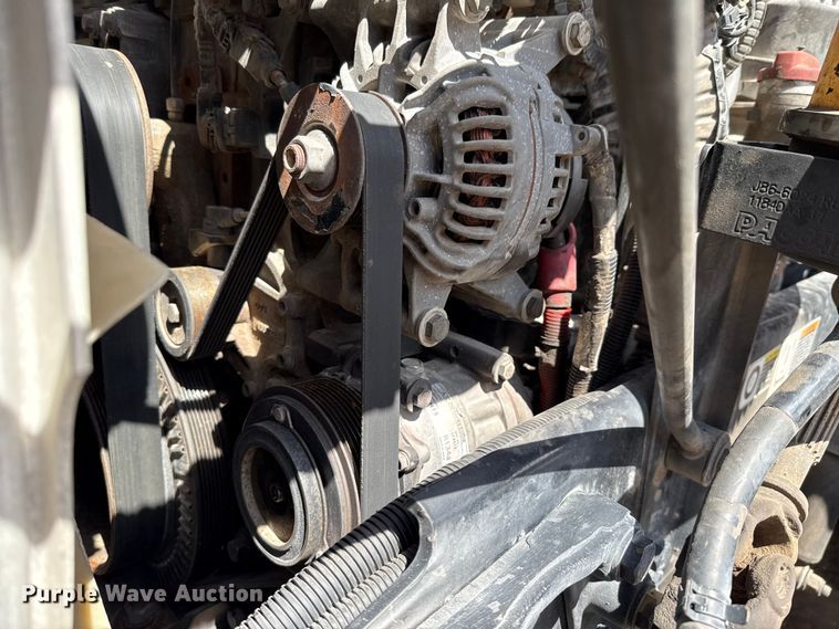 image for item YA1016 2016 Kenworth T680 semi truck