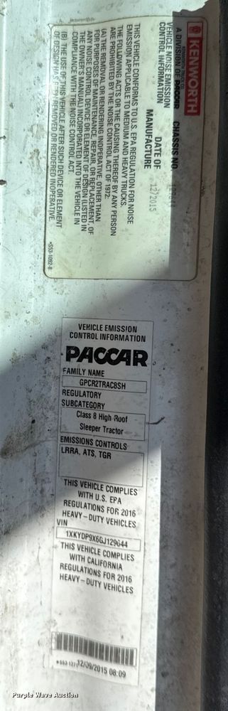 image for item YA1016 2016 Kenworth T680 semi truck