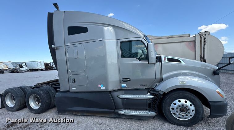 CAMIóN 2017 KENWORTH
