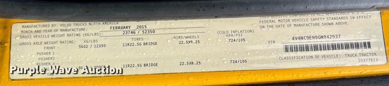 image for item YA1028 2016 Volvo VNL semi truck