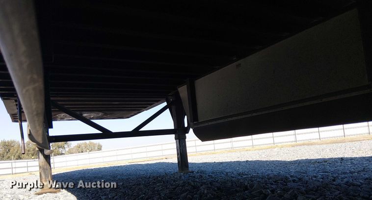 image for item YA1034 2018 Wabash DVCVHPC dry van trailer