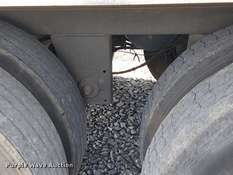 image for item YA1034 2018 Wabash DVCVHPC dry van trailer