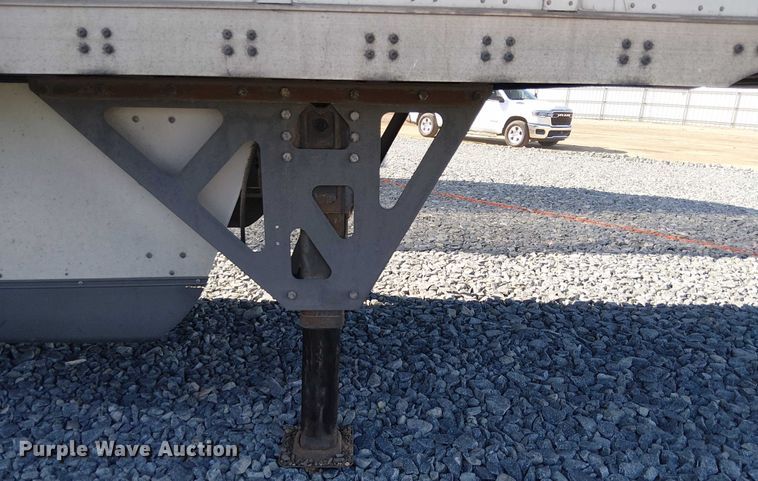 image for item YA1034 2018 Wabash DVCVHPC dry van trailer