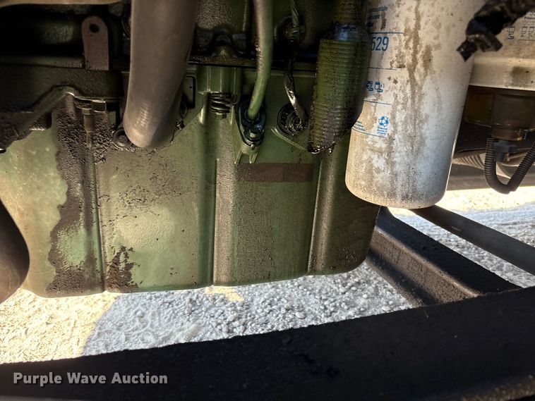 image for item YA1037 2019 Volvo VNL semi truck