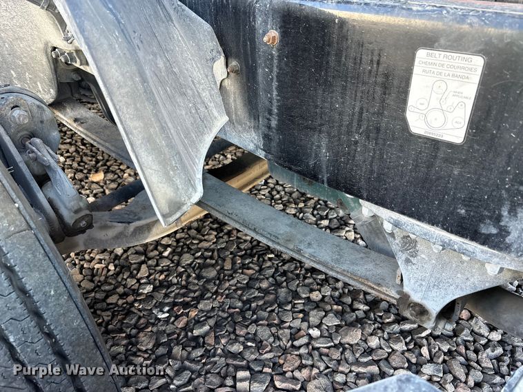 image for item YA1040 2019 Volvo VNL semi truck