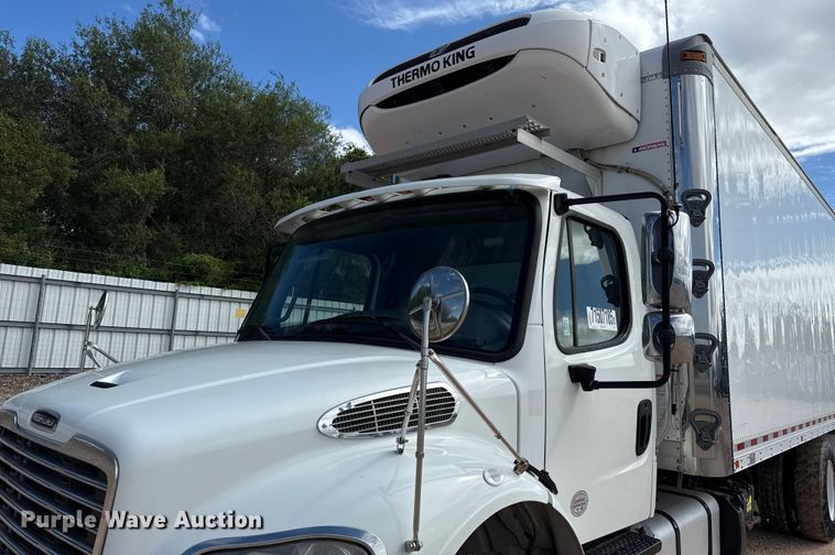 image for item YA1053 2017 Freightliner Business Class M2 refrigerated truck