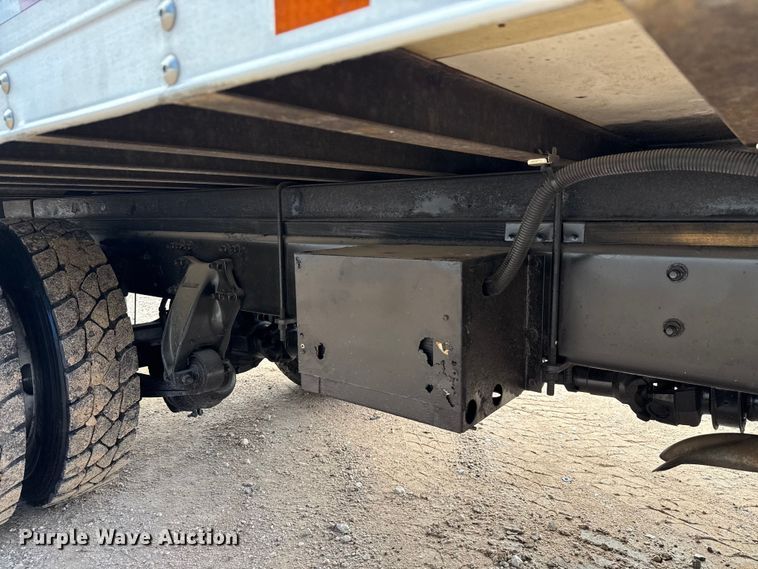 image for item YA1053 2017 Freightliner Business Class M2 refrigerated truck