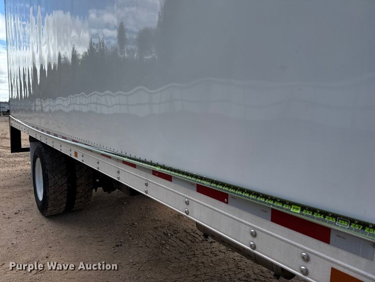 image for item YA1053 2017 Freightliner Business Class M2 refrigerated truck