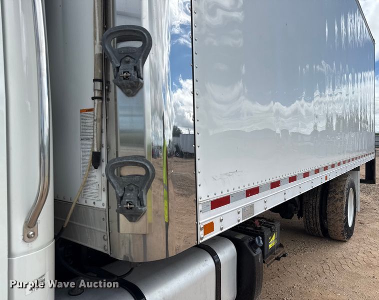 image for item YA1053 2017 Freightliner Business Class M2 refrigerated truck