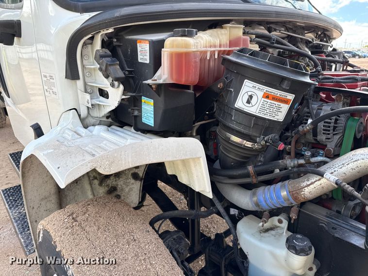 image for item YA1053 2017 Freightliner Business Class M2 refrigerated truck