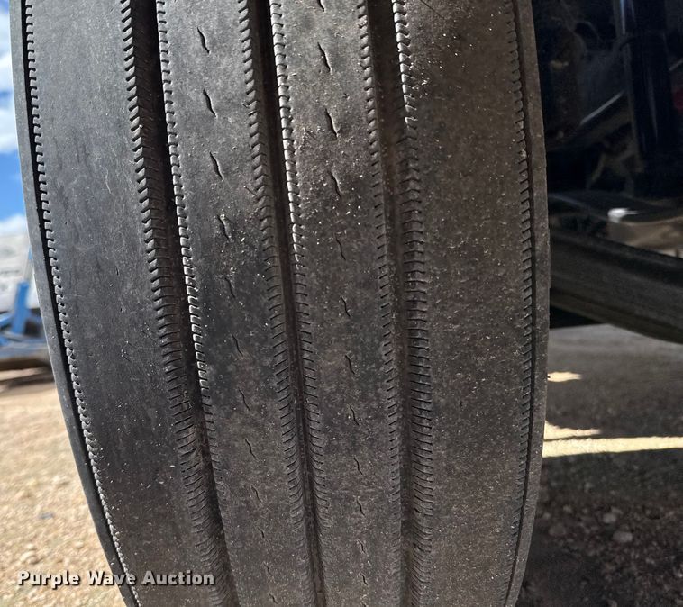 image for item YA1053 2017 Freightliner Business Class M2 refrigerated truck