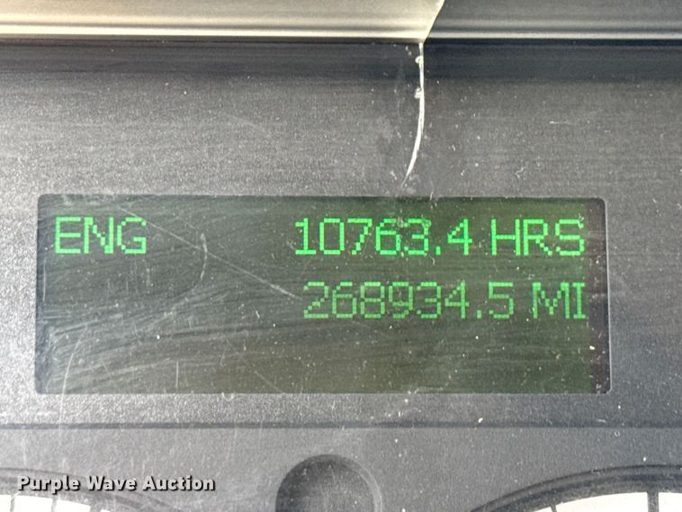 image for item YA1053 2017 Freightliner Business Class M2 refrigerated truck