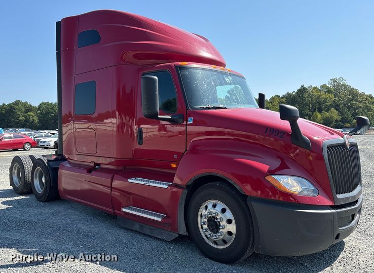 CAMIóN CAMAROTE 2021 INTERNATIONAL