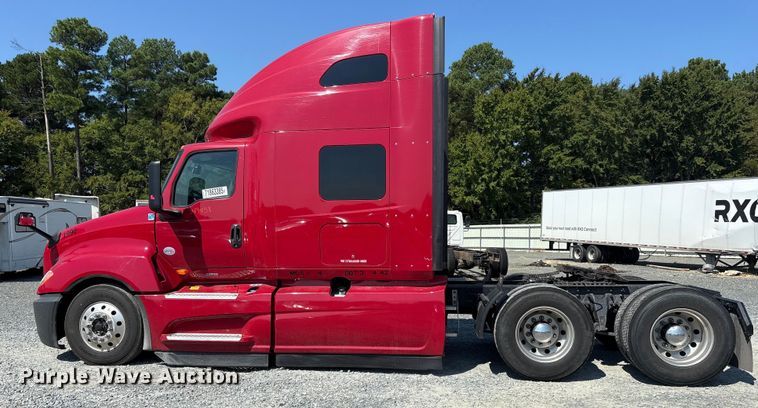 image for item YA1087 2021 International LT625 semi truck