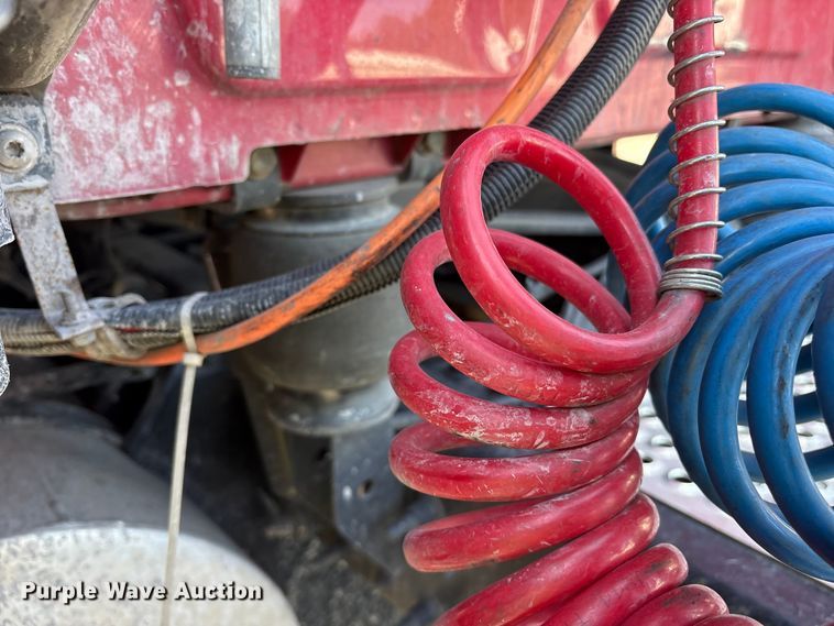 image for item YA1087 2021 International LT625 semi truck