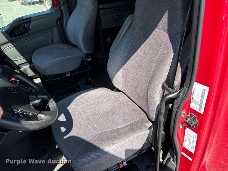 image for item YA1087 2021 International LT625 semi truck