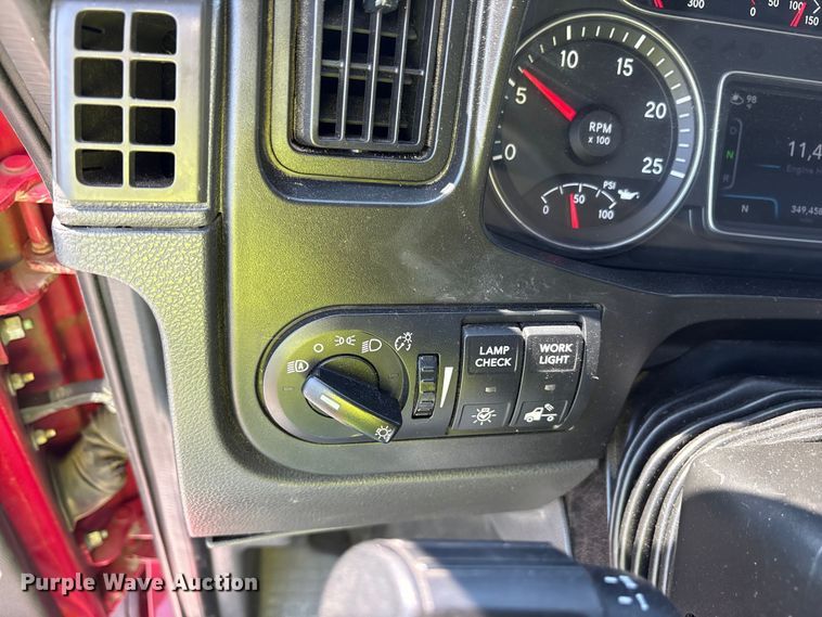 image for item YA1087 2021 International LT625 semi truck