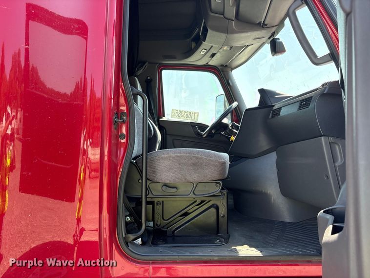 image for item YA1087 2021 International LT625 semi truck