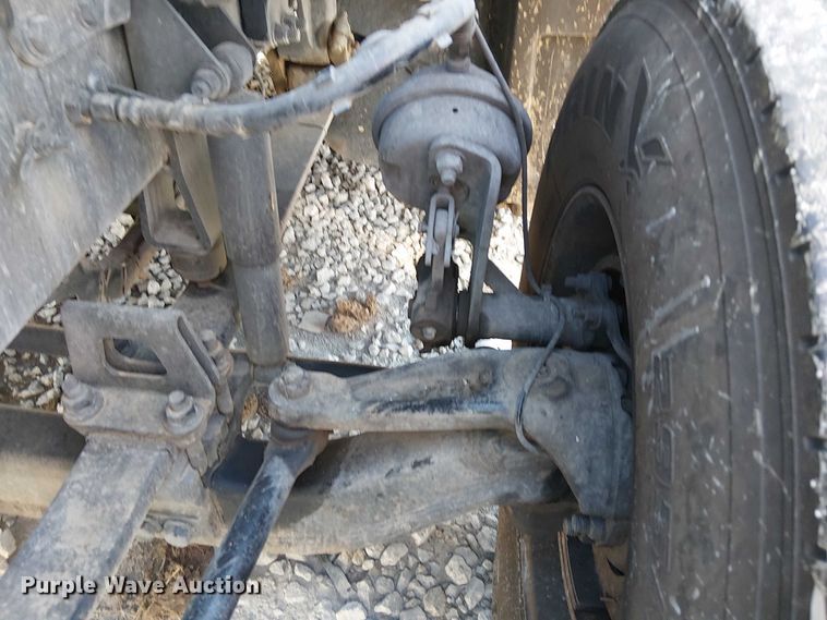 image for item YA1162 2019 Peterbilt 579 semi truck