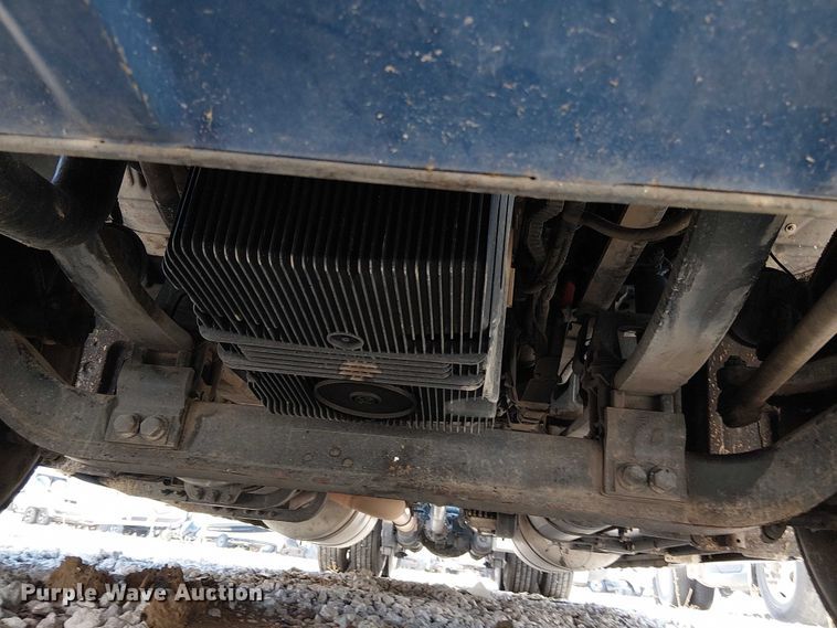 image for item YA1162 2019 Peterbilt 579 semi truck