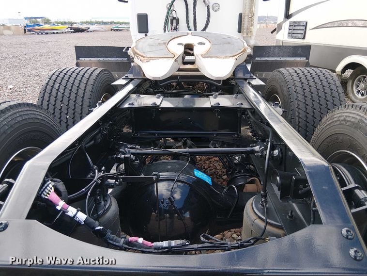 image for item YA1228 2024 Peterbilt 567 semi truck