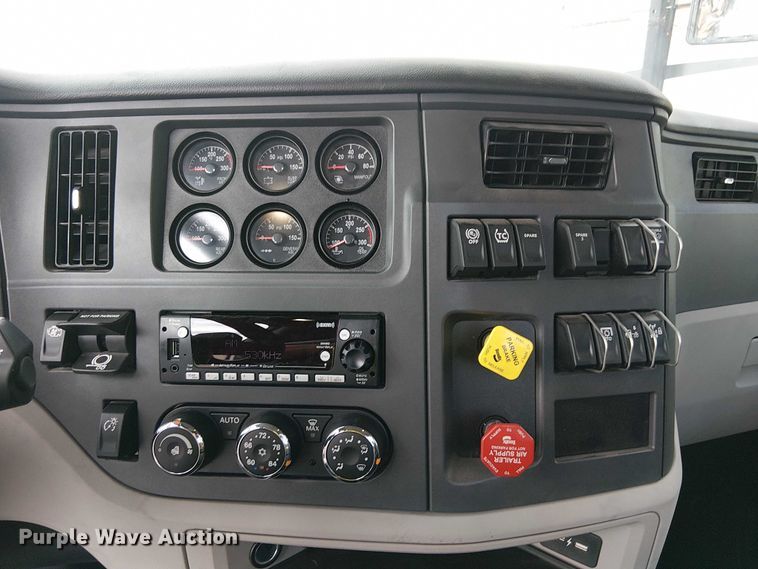 image for item YA1228 2024 Peterbilt 567 semi truck