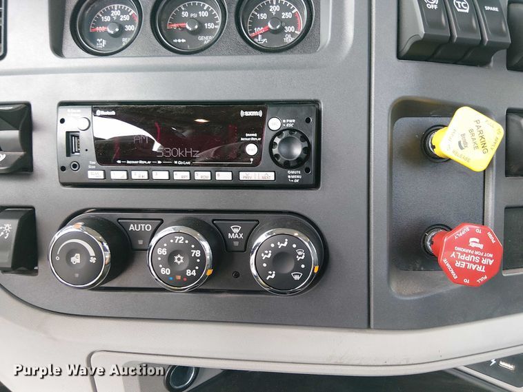 image for item YA1228 2024 Peterbilt 567 semi truck