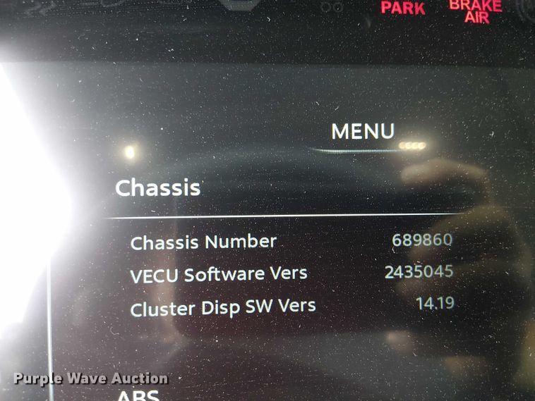 image for item YA1228 2024 Peterbilt 567 semi truck