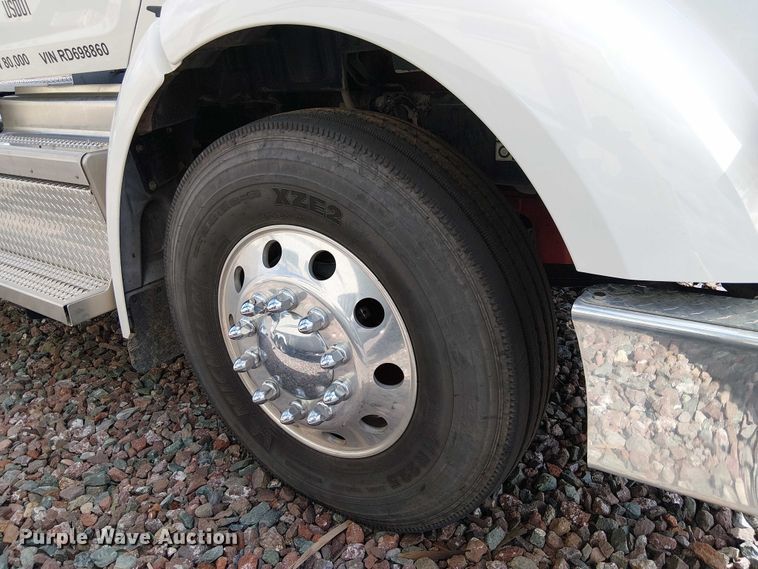 image for item YA1228 2024 Peterbilt 567 semi truck