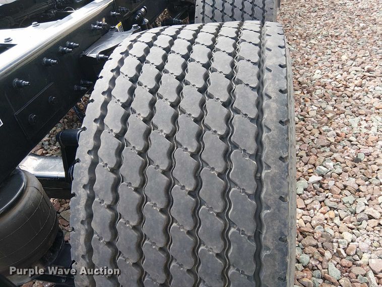 image for item YA1228 2024 Peterbilt 567 semi truck