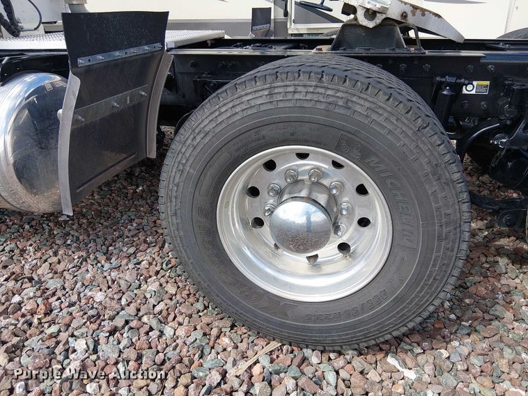 image for item YA1228 2024 Peterbilt 567 semi truck