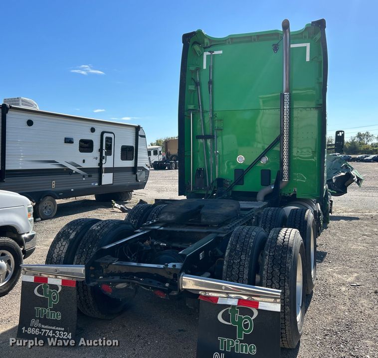 image for item YA1232 2024 Kenworth T680 semi truck