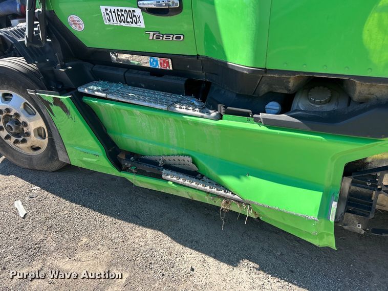 image for item YA1232 2024 Kenworth T680 semi truck